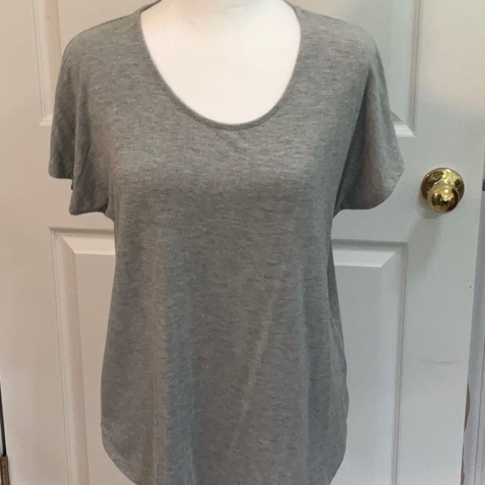 ST. TROPEZ WEST TSHIRT NWOT SIZE MEDIUM